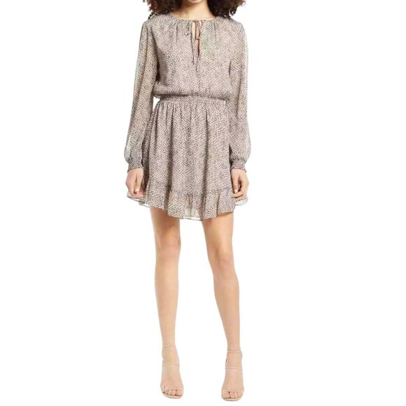Wayf Dresses & Skirts - WAYF Laura Mini Dress Size Medium Smocked Waist V-Neck Long Sleeve Cheetah Print